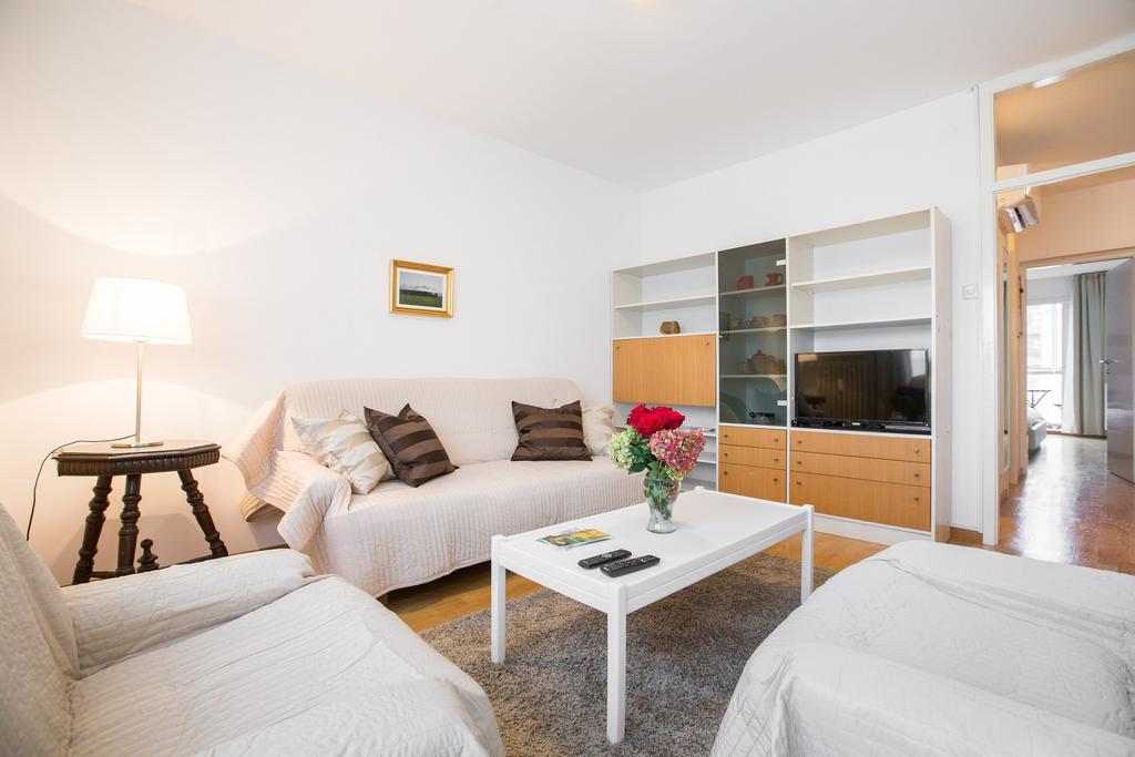 Apartman Kris Zagreb Exteriör bild