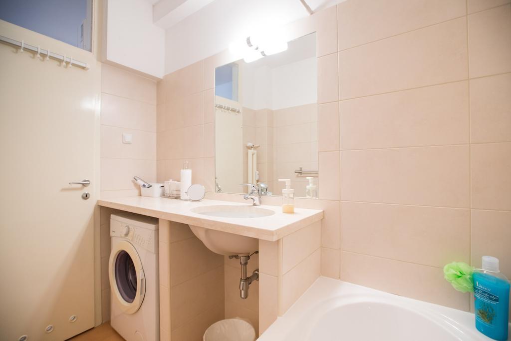 Apartman Kris Zagreb Exteriör bild